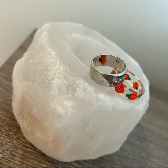 Set of 2 - Cute Fruits Rings! Cherry and Strawberry - Picture 10 of 14